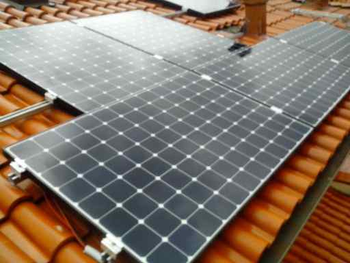 Nuovo impianto Impianti Solari Fotovoltaici 2016. Cogli le opportunità e la convenienza SunPower della Lightland a Pontassieve, Firenze, 
